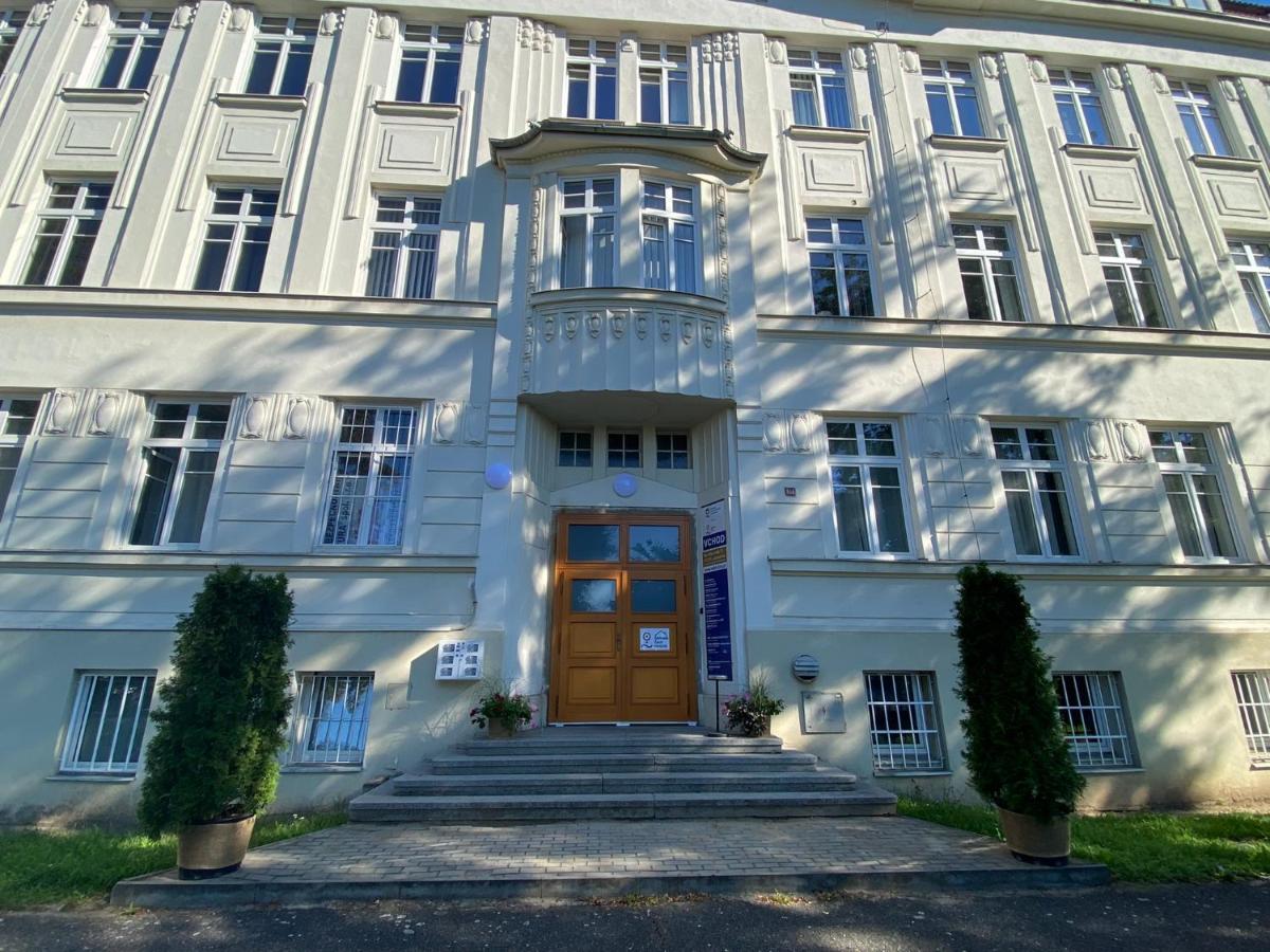 Penzion Zahrada Cech Litoměřice エクステリア 写真